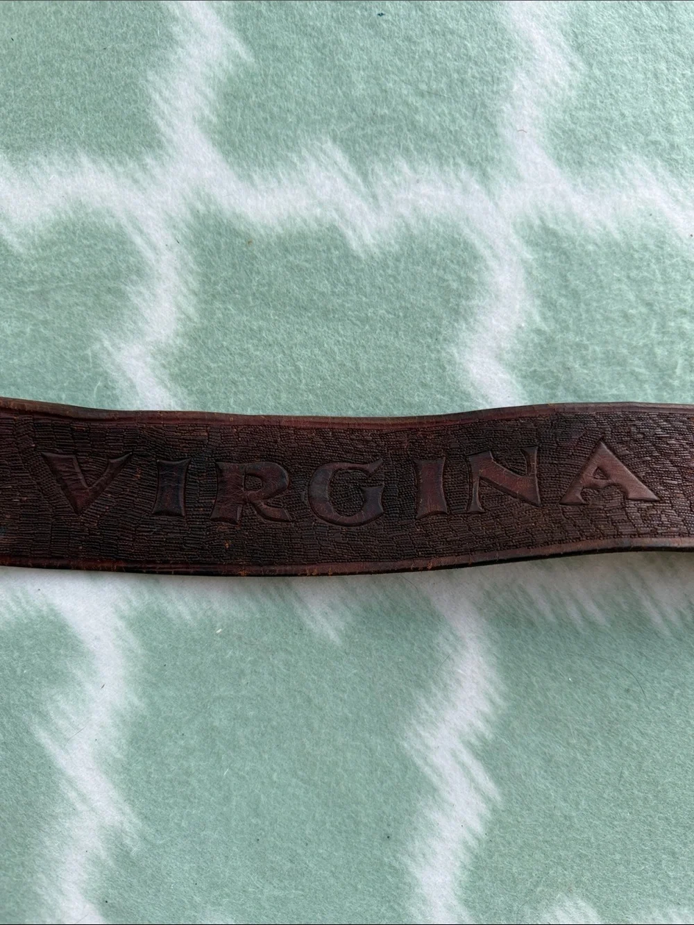 Vintage Tooled Leather Silver Tone Buckle Brown Men’s Belt about 39” long